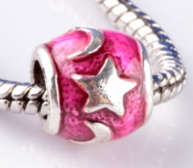 roze bedel met maan en ster